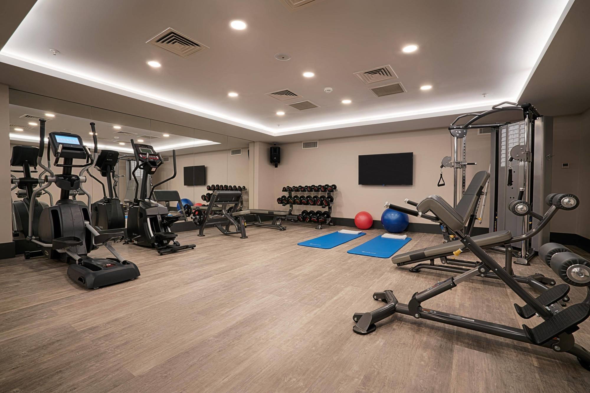 Point Hotel Ankara Bagian luar foto